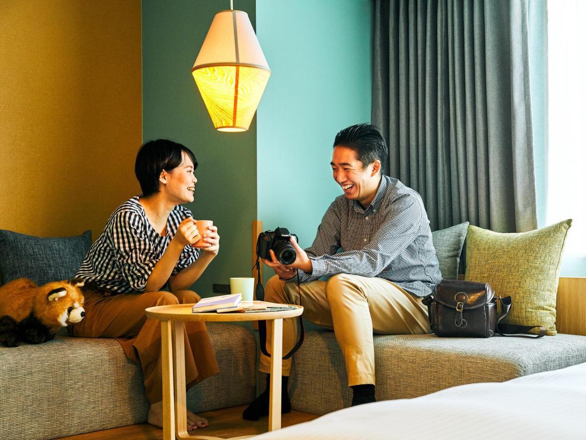 Omo7 Asahikawa By Hoshino Resorts Exteriör bild A couple at a hotel