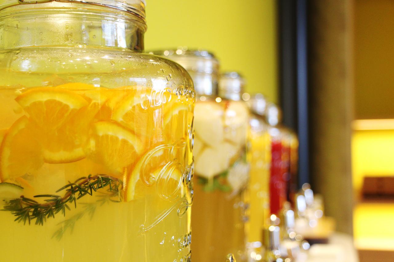Omo7 Asahikawa By Hoshino Resorts Exteriör bild A glass of lemon juice